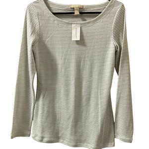 NWT Banana Republic Long Sleeve lightweight Knit Shirt